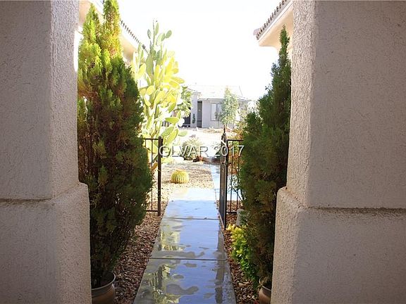 5th image of 4689 Denaro Dr