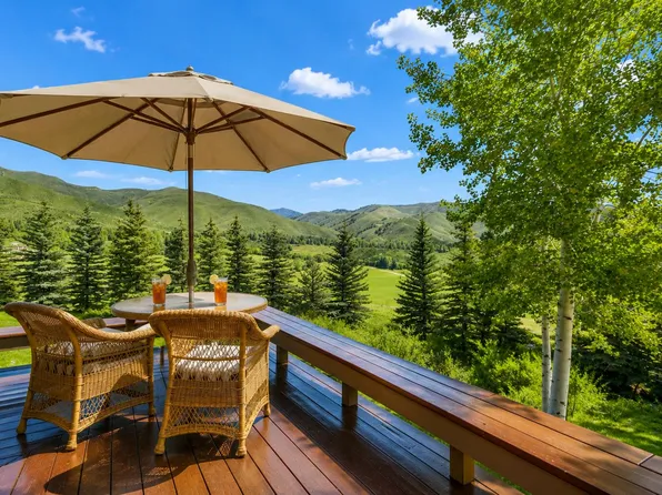 4095 Bluff Condo Dr #4095, Sun Valley, ID 83353