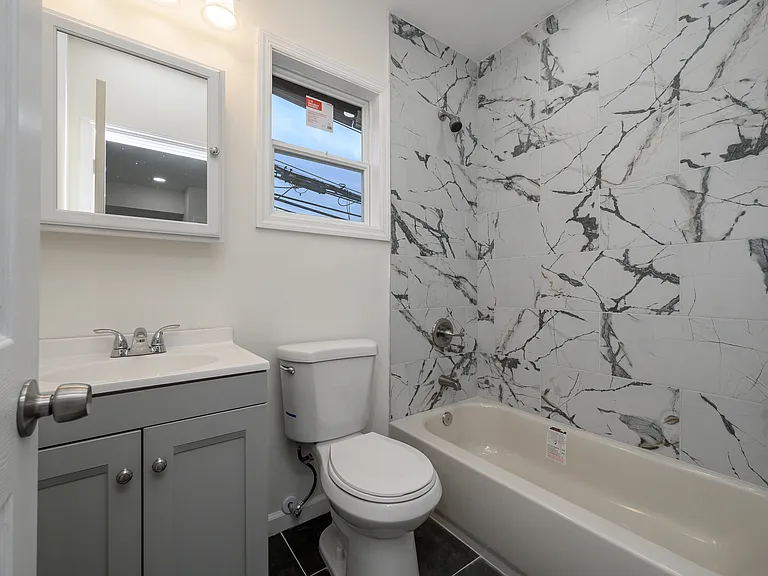287 Orange St #2 — Photo 20