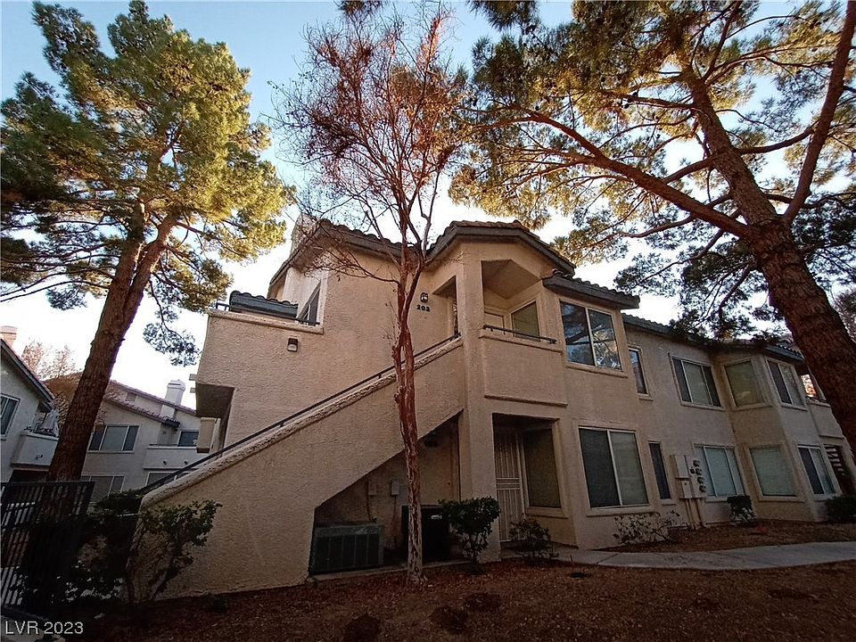 1st image of 3035 Casey Dr Unit 203