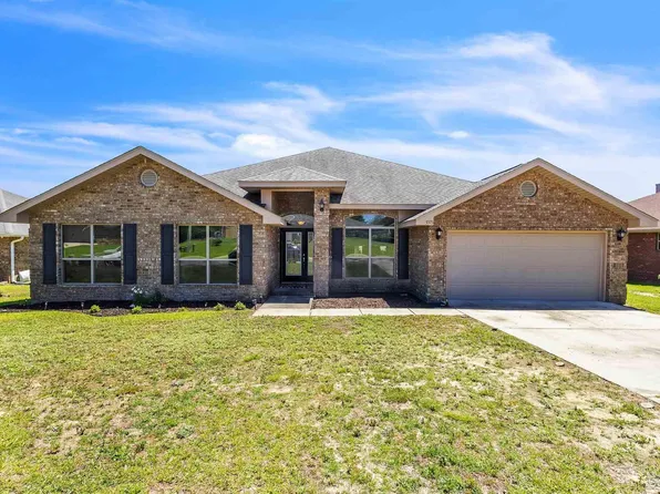 5573 Hannah St, Milton, FL 32570