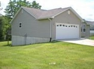 9620 Meadow Trl, Hillsboro, MO 63050