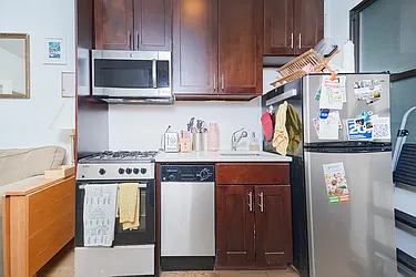 Rented by Living New York