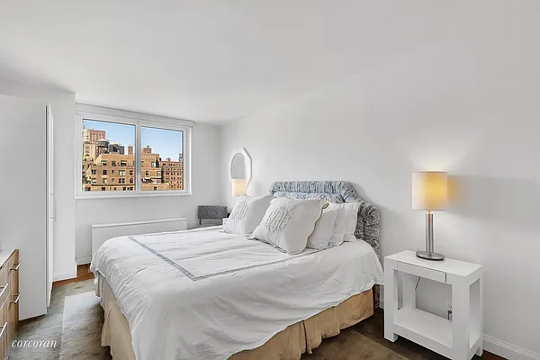 Sold by Corcoran | media 5