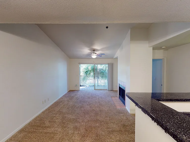 Los Altos at Altamonte Springs — Photo 36