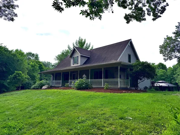 4185 Jackson Rd, Saranac, MI 48881