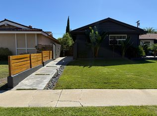 23662 Community St, Canoga Park, CA 91304
