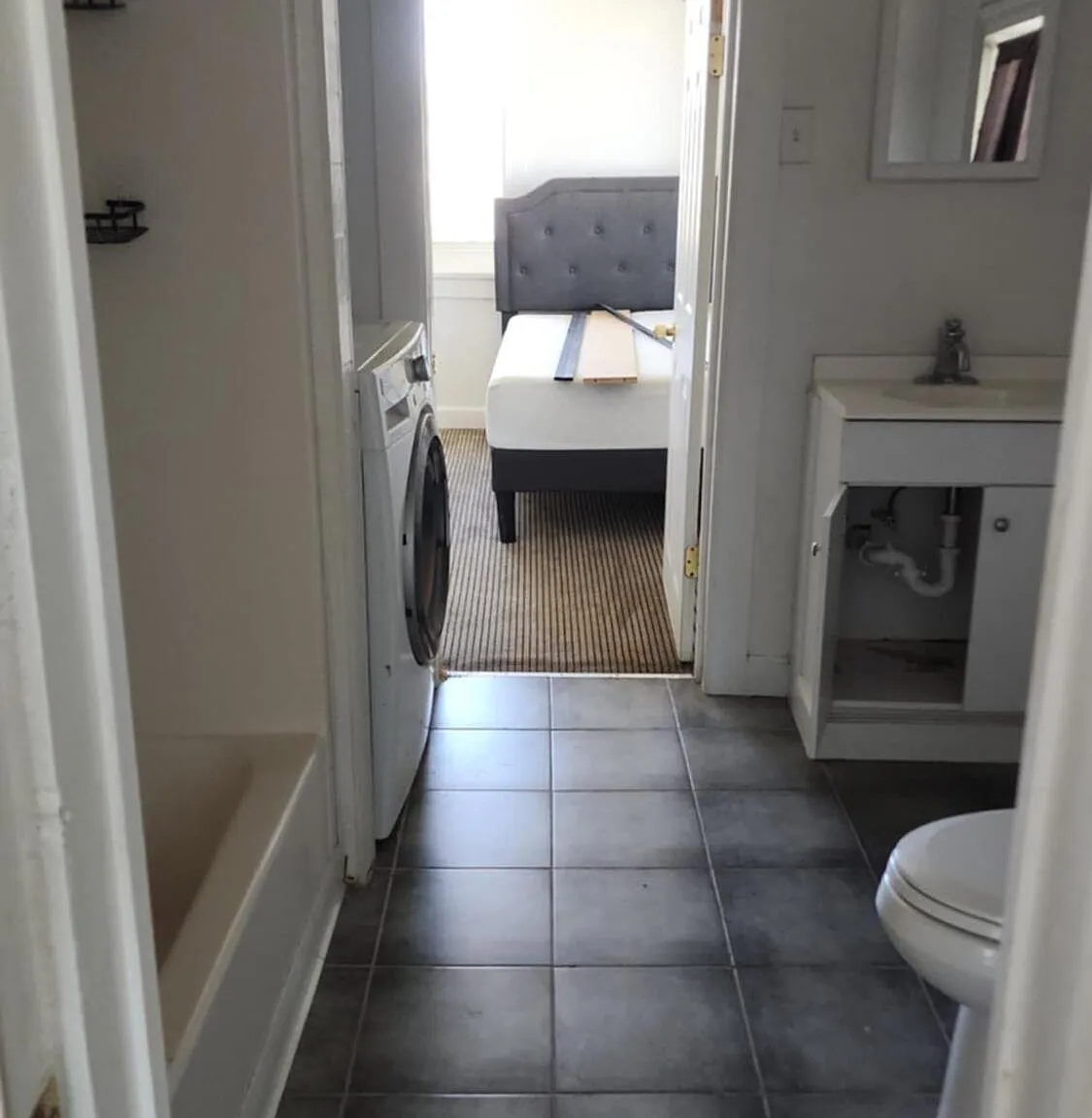 2 bed, 1.0 bath, 754 sqft, $1,100 — Photo 4