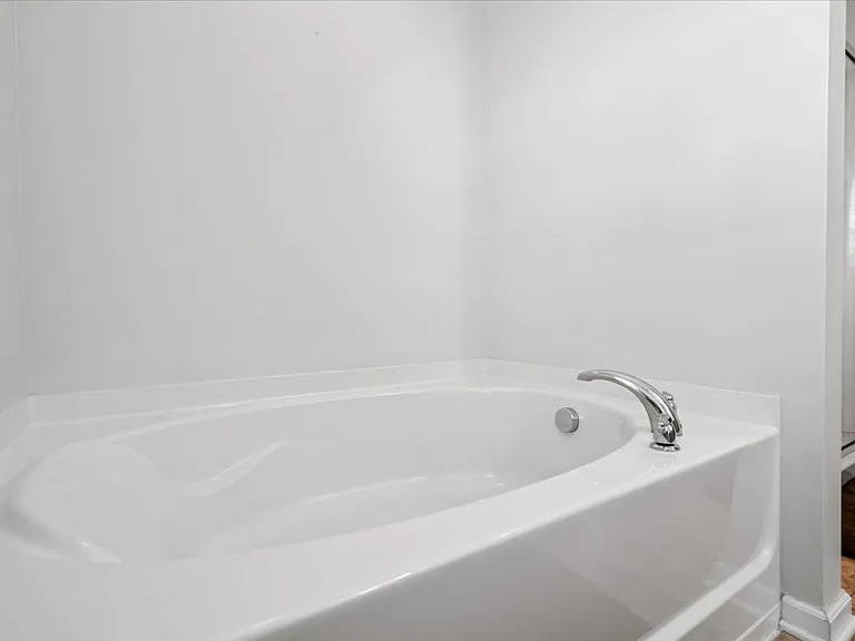 4 Gardenia Dr — Photo 30