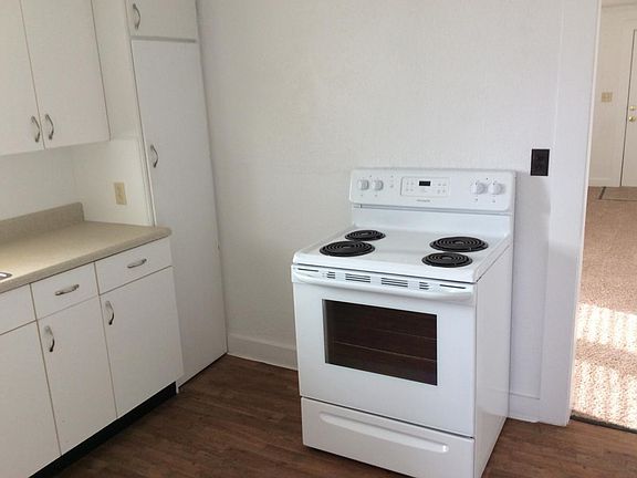5th image of 1509 S Avenue D Pl