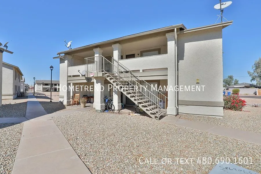 Great deal on 2/1 Mesa apartment — Photo 1