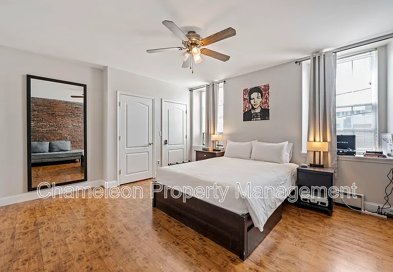 929 N 6th St #2 — Photo 2