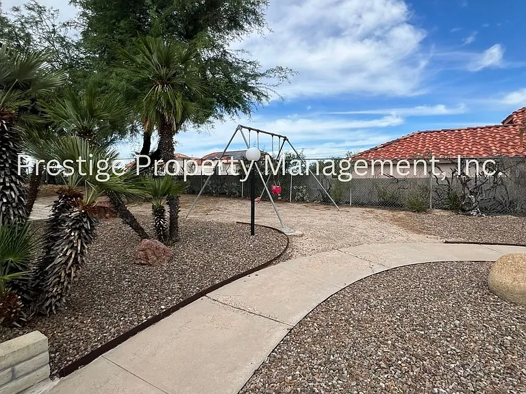 9780 E Sunburst Dr — Photo 20