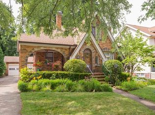 17221 Bradgate Ave, Cleveland, OH 44111