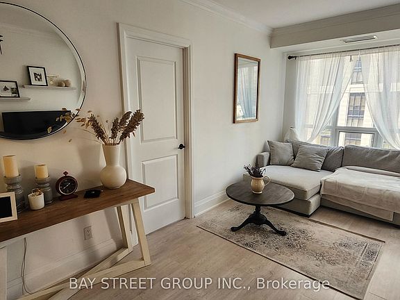 5th image of 100 Harrison Garden Blvd Unit 615
