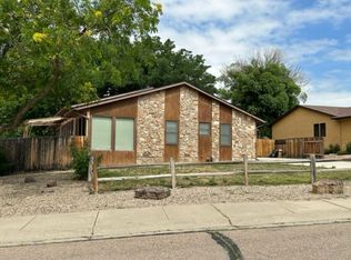 114 Ironweed Dr, Pueblo, CO 81001