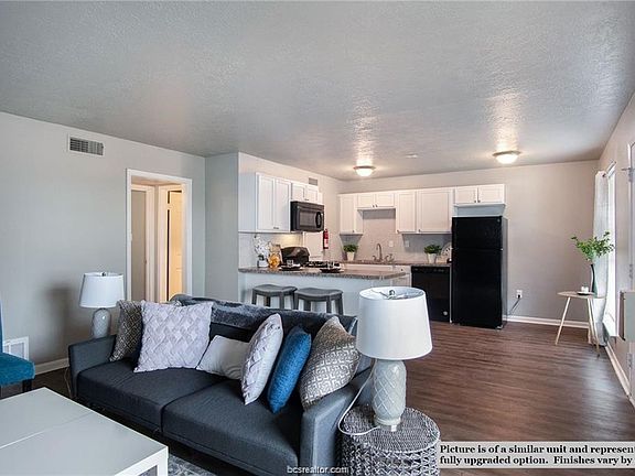 5th image of 3300 S College Ave APT A1