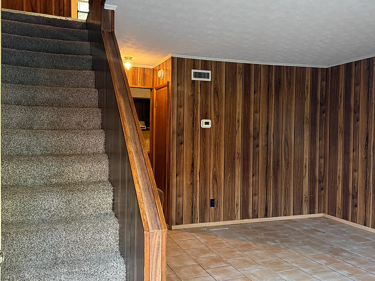 305 Lane Ave #3 — Photo 22