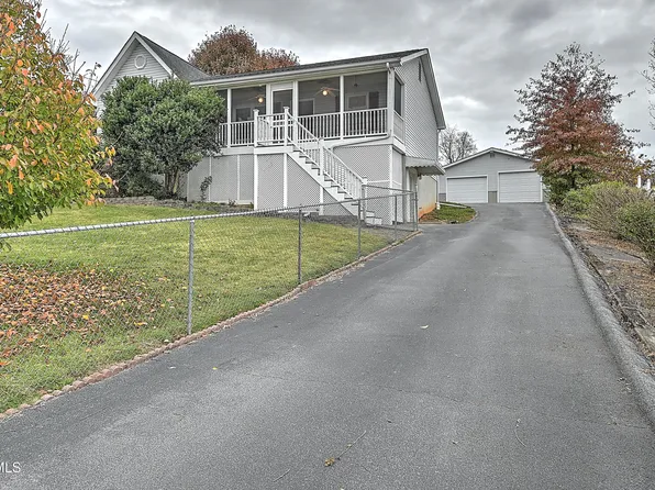 2213 Catherine St, Bristol, VA 24201