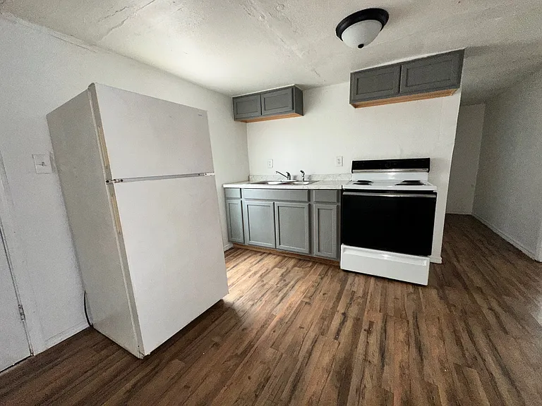 505 Dimple St #15 — Photo 9