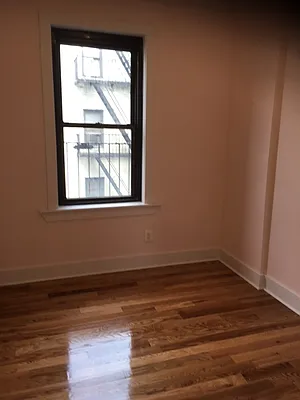 Sold by Halvatzis Realty | media 6