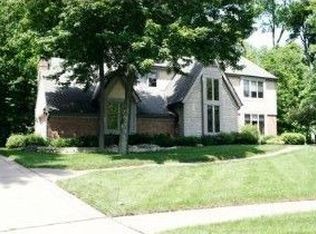 1238 Whispering Meadow Ct, New Albany, OH 43054