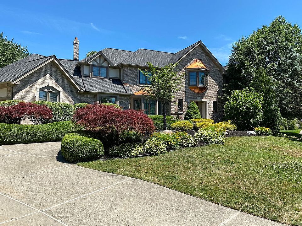 2nd image of 615 Sorrel Ct E