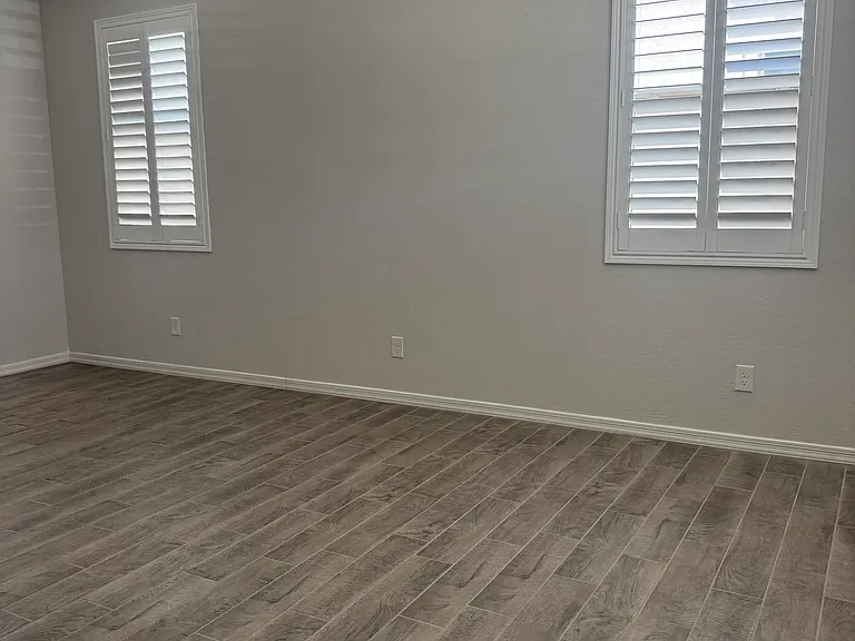 25202 N 142nd Dr — Photo 18