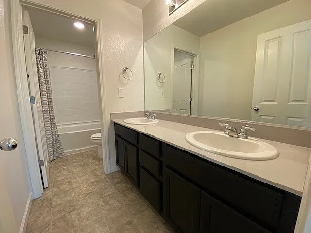 1345 Harvest Glen Way — Photo 28
