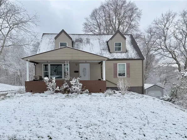 4040 Valleyview Ave, Steubenville, OH 43952
