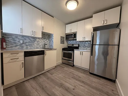 512 E 8th Ave #2 Photo 1
