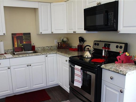 5th image of 2931 Bellwood Ave