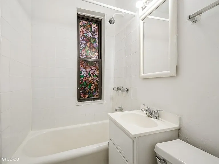 644 W Wrightwood — Photo 5