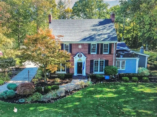 5079 Forest Rd, Lewiston, NY 14092