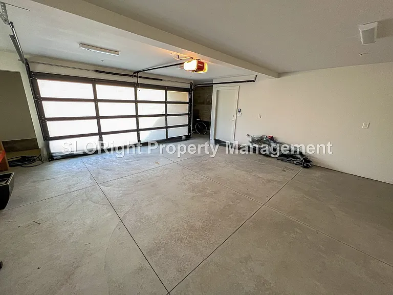 2279 San Luis Dr — Photo 22