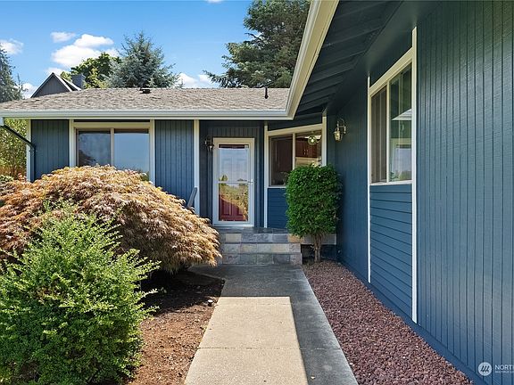 4th image of 8416 S 17th Street