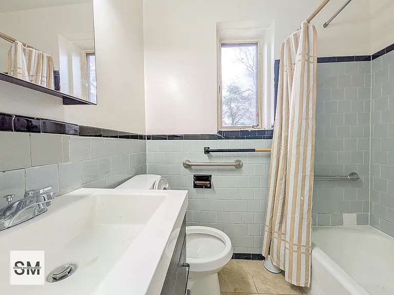 3516 Dixon St — Photo 13