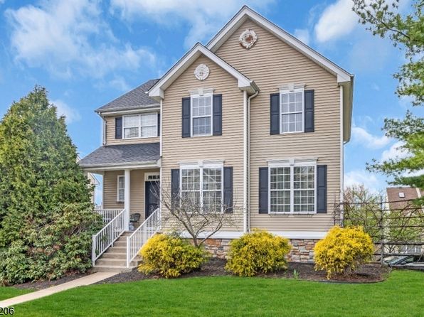 1 Green Hill Rd, Mount Olive Twp., NJ 07840