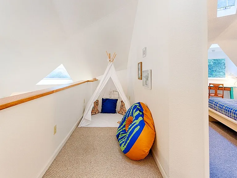 Reading Area
