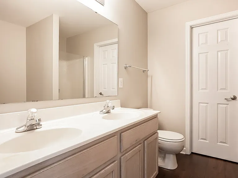 6412 Willowlawn Dr — Photo 12