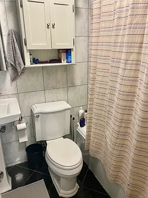 Rented by Tourma Realty LLC | media 23