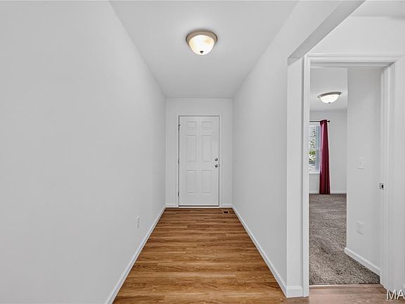 3rd image of 619 Wilmer Meadow Dr
