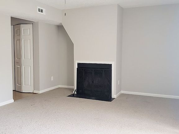 2nd image of 7 Sparrow Ct
