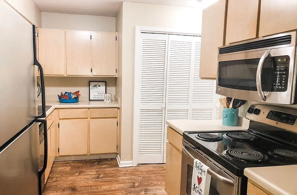 The Mark Apartments — Photo 3