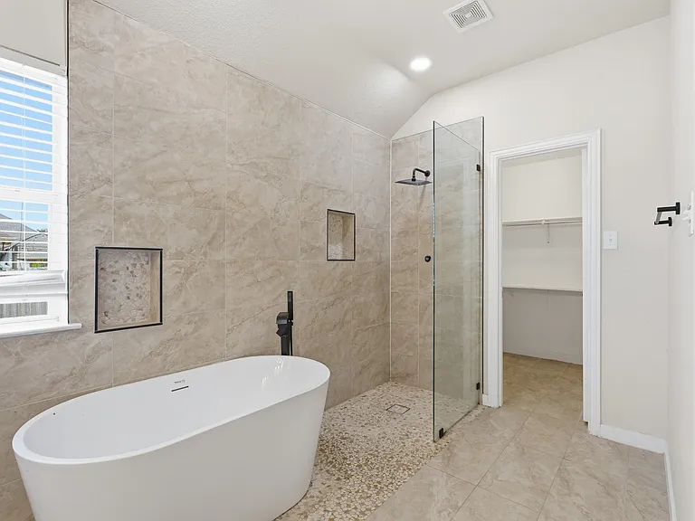 3011 Clear Springs Dr — Photo 17