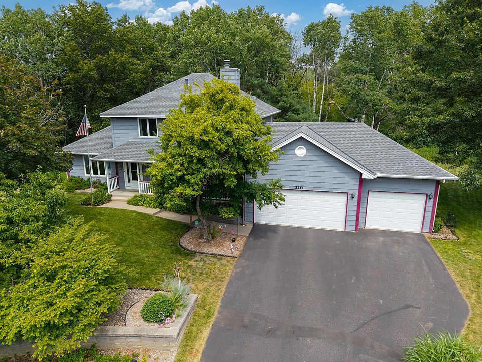 1st image of 2217 Gentry Ave N