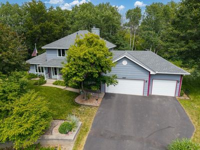 2217 Gentry Ave N, Oakdale, MN, 55128