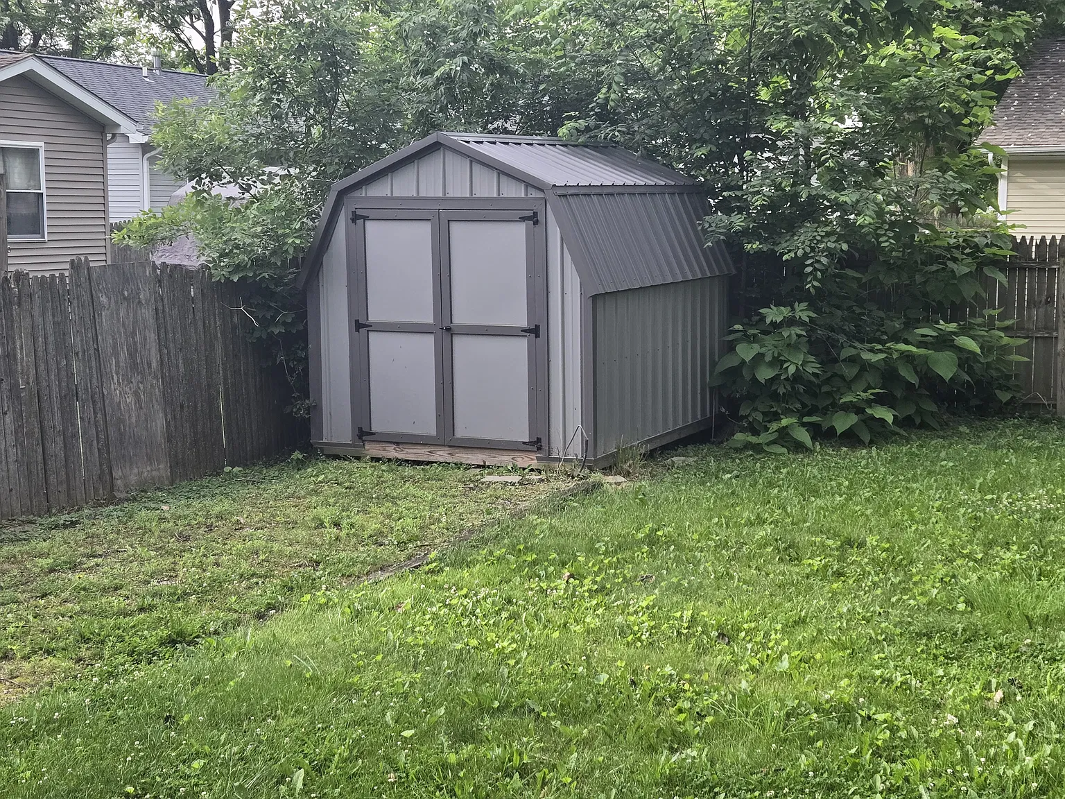 6815 W 128th Place — Photo 3