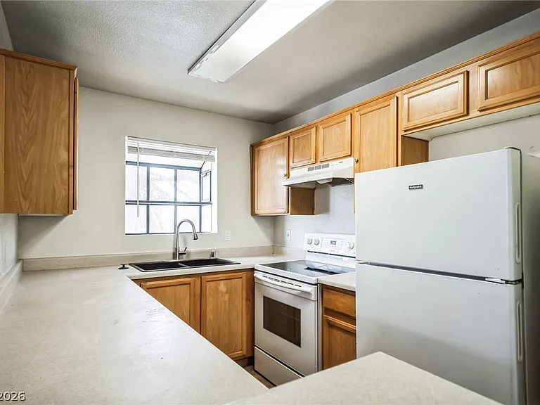 2978 Juniper Hills Blvd #204 — Photo 7