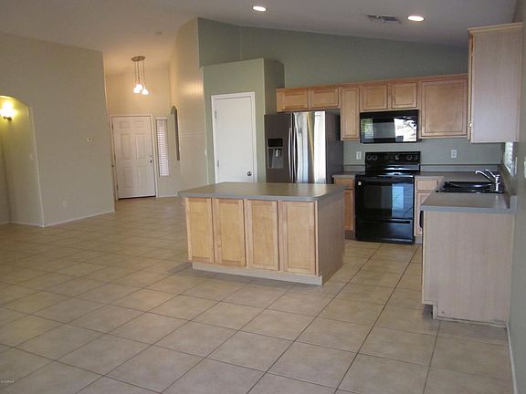 5th image of 14727 N GIL BALCOME Court